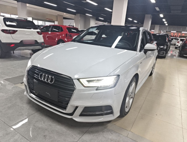 Audi A3 2019 car image 
