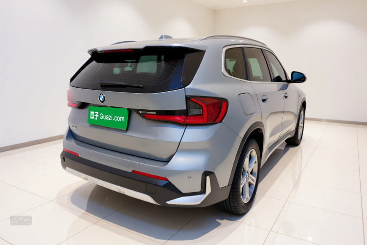 BMW X1 2023 car image #7