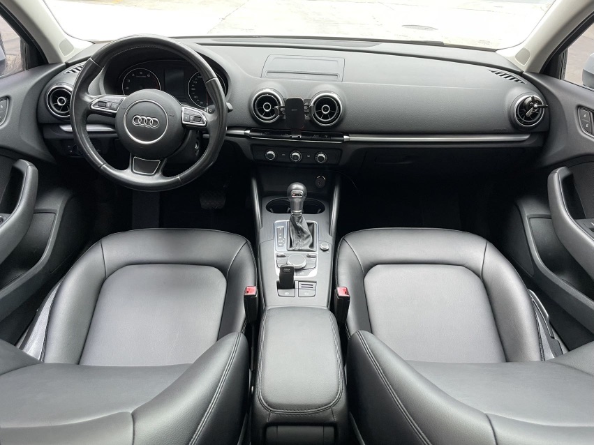 Audi A3 2017 car image #5