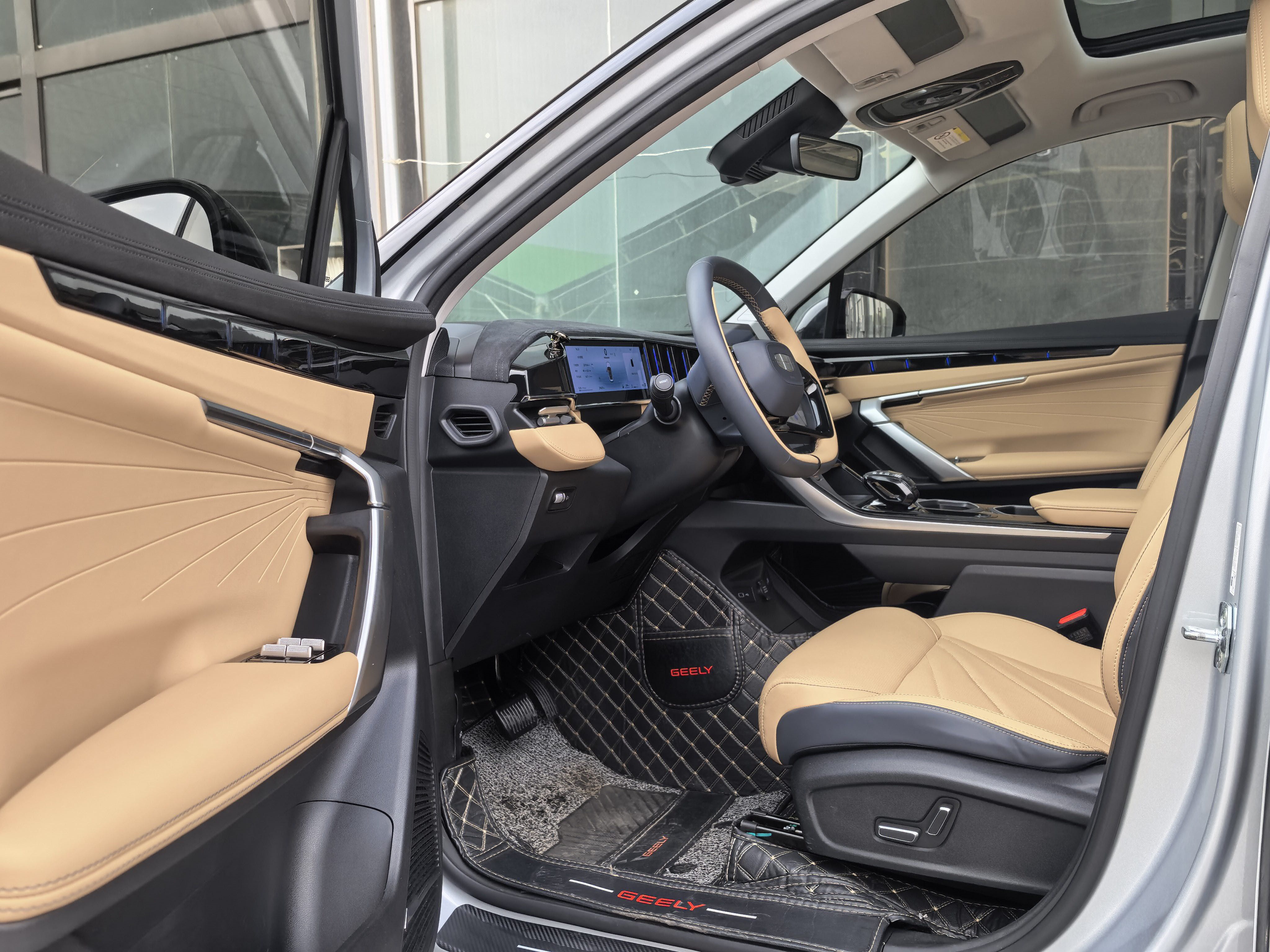 GEELY Boyue L 2023 imagen de coche #4