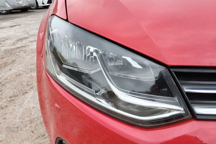 Volkswagen Polo 2015 #8 Volkswagen Polo 2015 car image #8