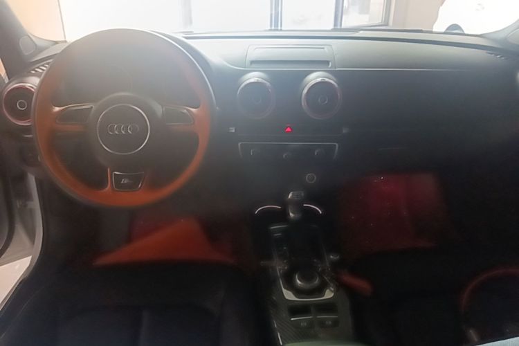 Audi A3 2016 car image #10
