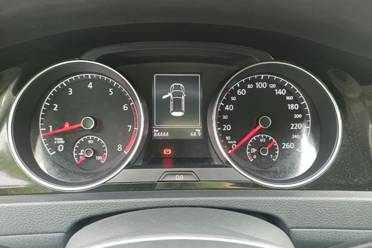 Volkswagen Golf 2016 car image #12