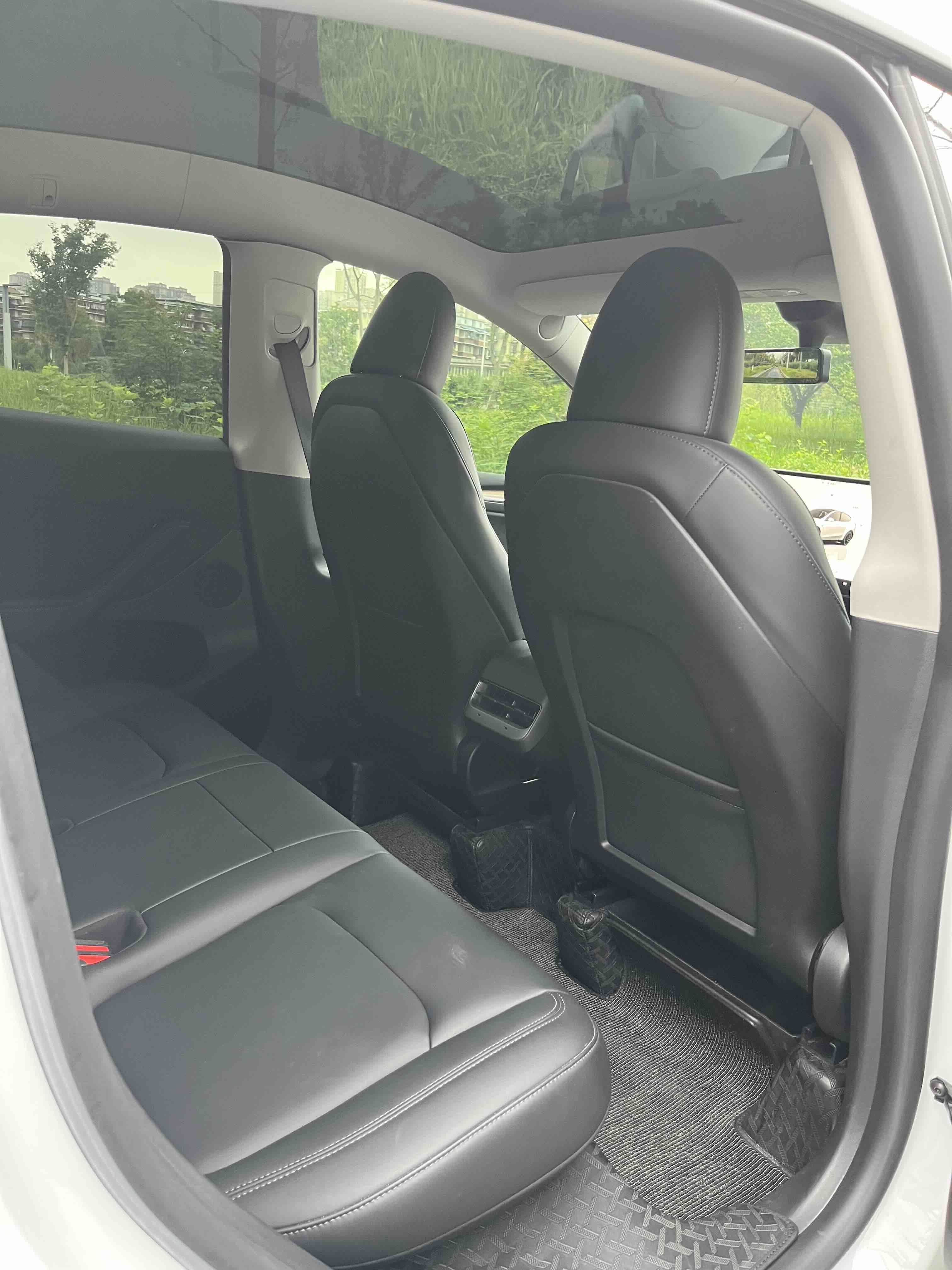 Tesla Model Y 2022 #6 Tesla Model Y 2022 immagine di auto #6