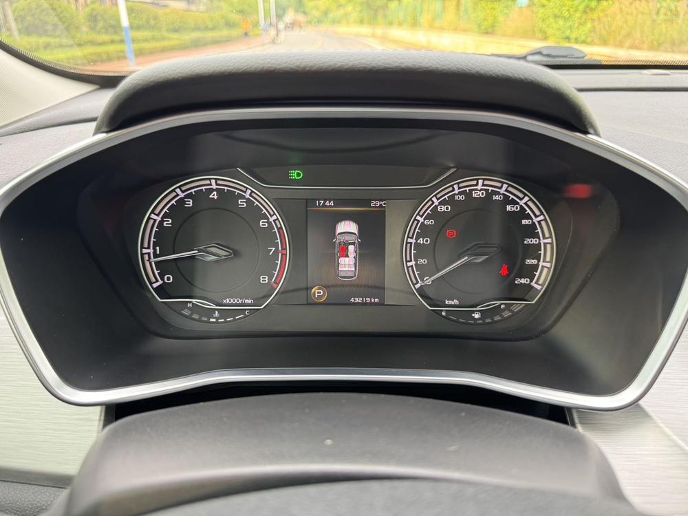 2023 #13 2023 immagine di auto #13