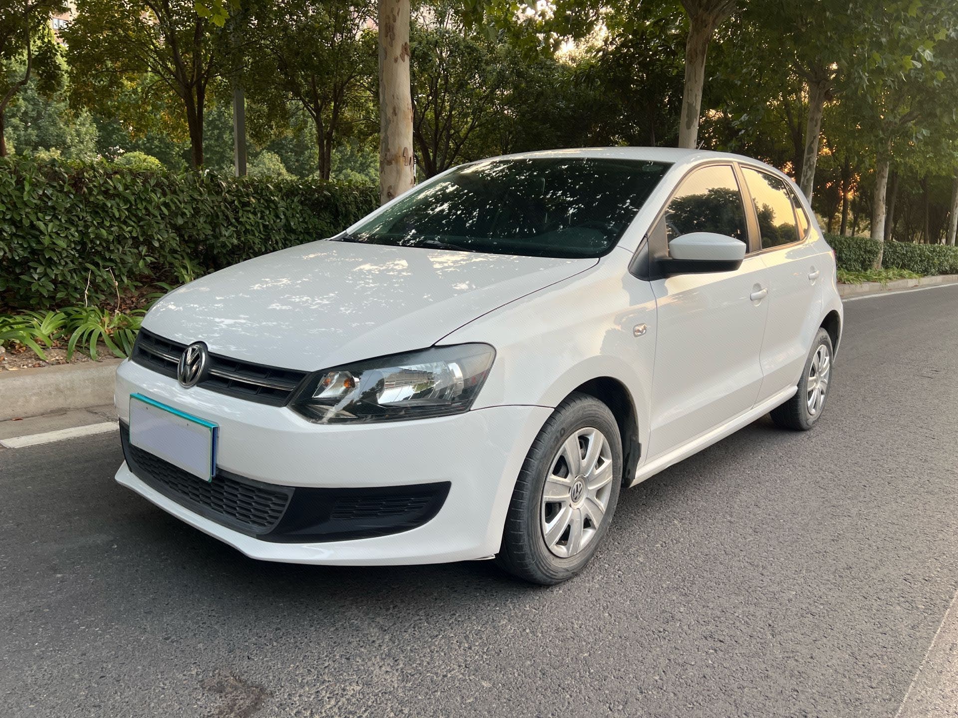 Volkswagen Polo 2012 Volkswagen Polo 2012 car image