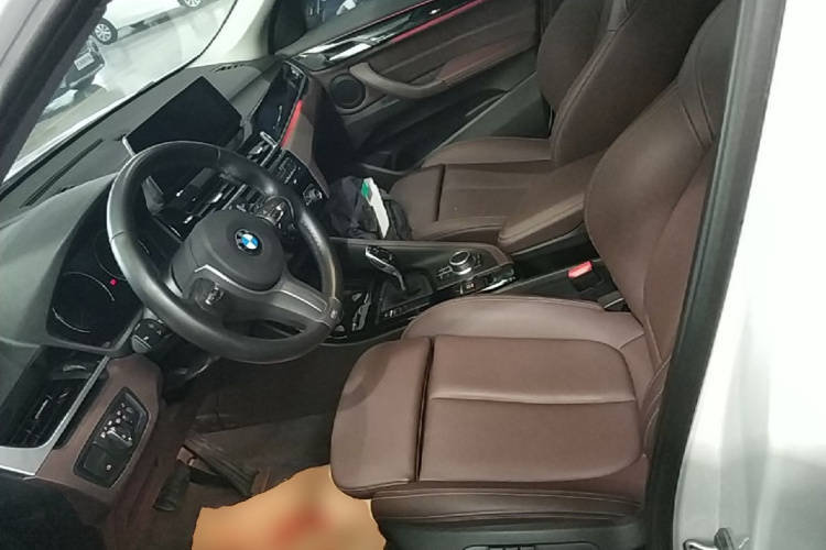 BMW X1 2020 car image #15