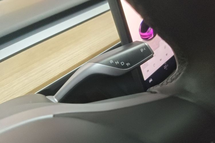 Tesla Model 3 2023 #14 Tesla Model 3 2023 car image #14