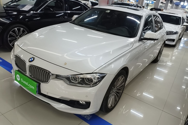 BMW 3 Series 2017 car image #2