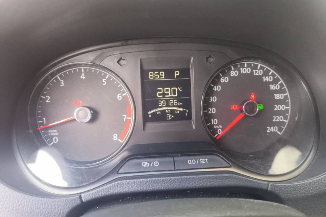 Volkswagen Polo 2017 #24 Volkswagen Polo 2017 car image #24
