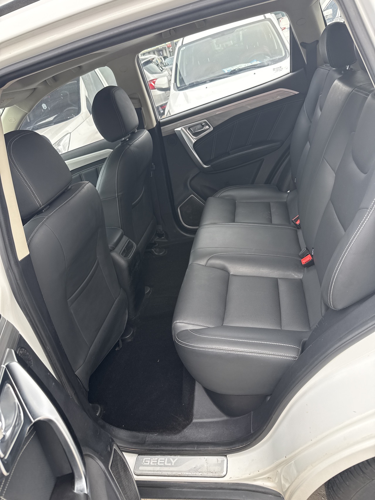 GEELY Vision X6 2018 car image #6