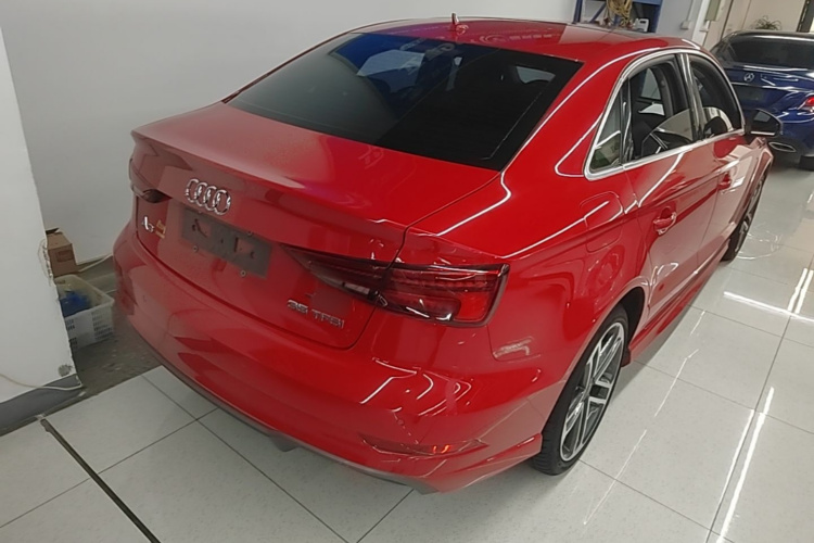 Audi A3 2018 immagine di auto #7