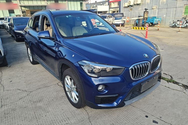 BMW X1 2019 #6 BMW X1 2019 car image #6