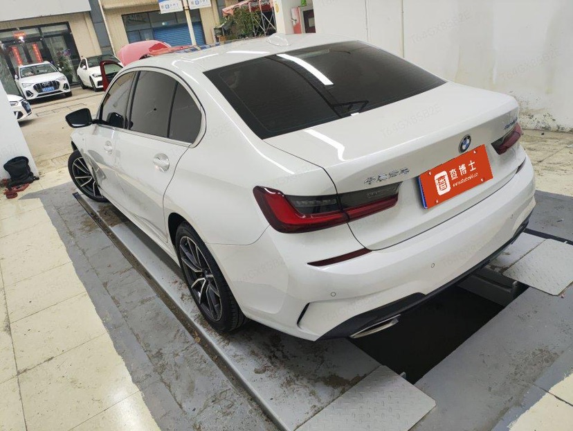 BMW 3 Series 2022 #8 BMW 3 Series 2022 car image #8