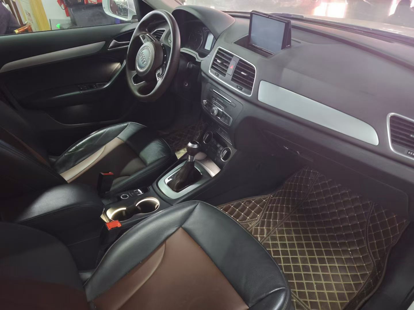 2018 imagen de coche #8