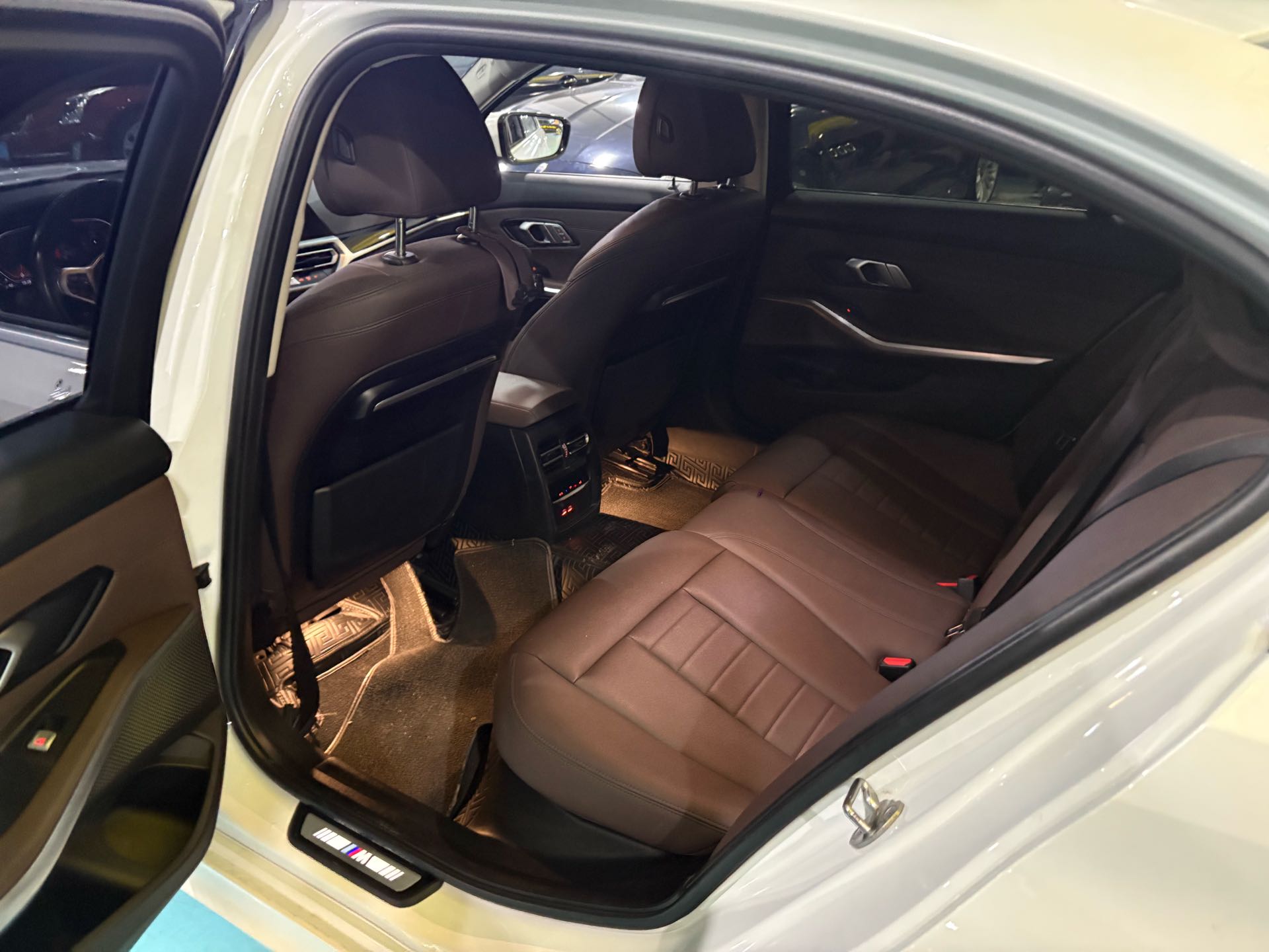 BMW 3 Series 2021 #4 BMW 3 Series 2021 immagine di auto #4