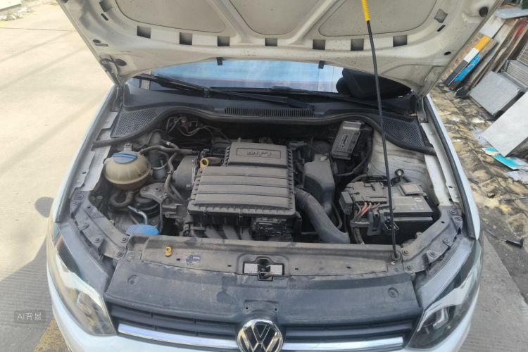 Volkswagen Polo 2018 car image #22