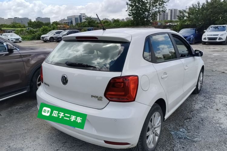 Volkswagen Polo 2016 car image #7