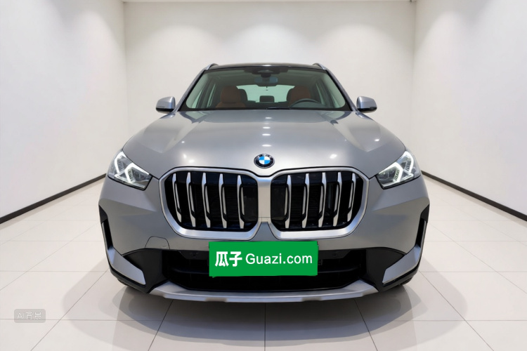 BMW X1 2023 car image #3