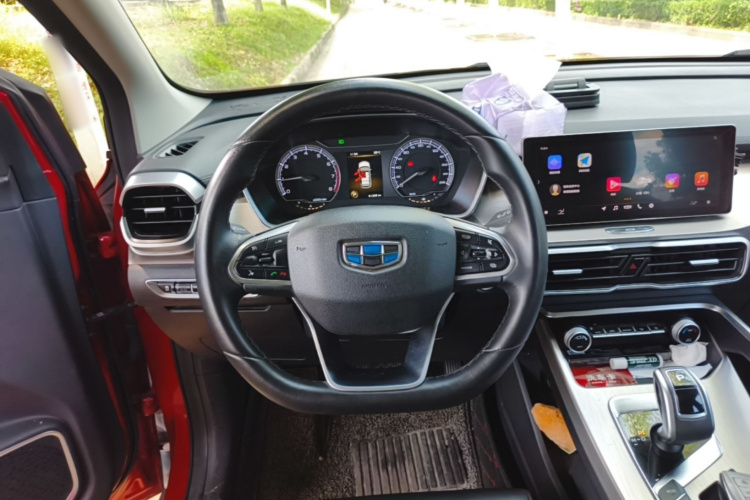GEELY Coolray 2019 image de voiture #11