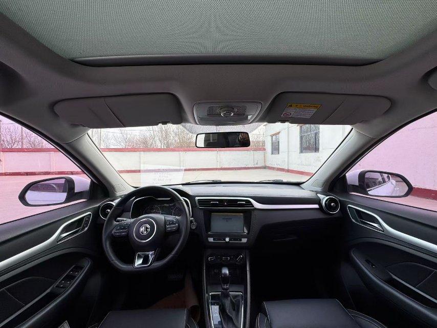 MG ZS 2017 immagine di auto #9