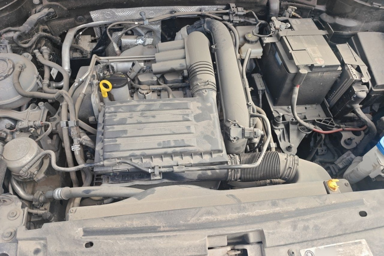 Volkswagen Tharu 2023 car image #18