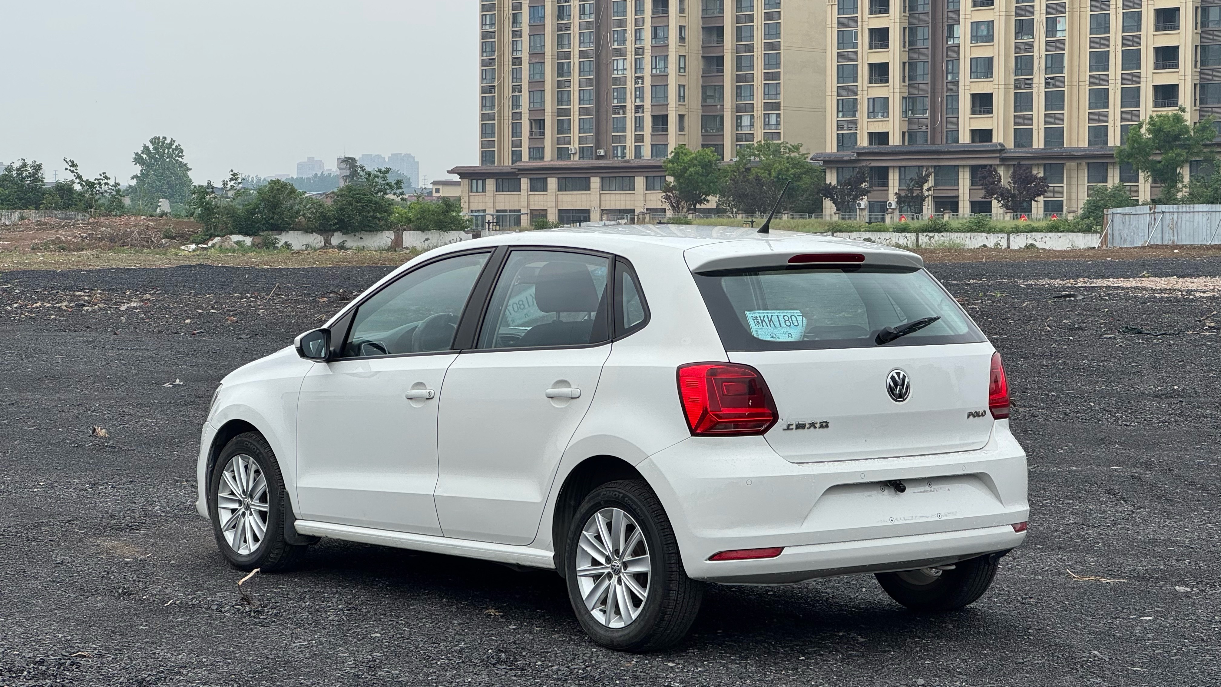 Volkswagen Polo 2015 #9 Volkswagen Polo 2015 car image #9