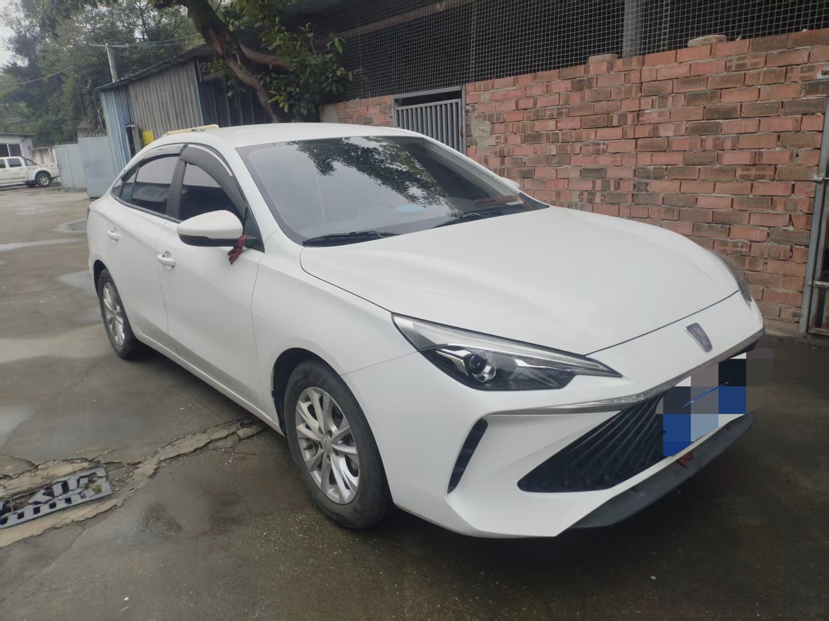 Roewe i5 2024 #2 Roewe i5 2024 car image #2