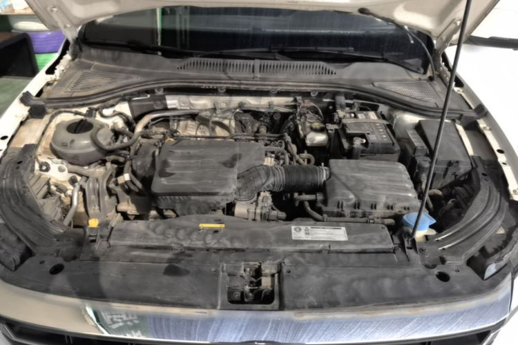 Volkswagen Lavida 2018 car image #20