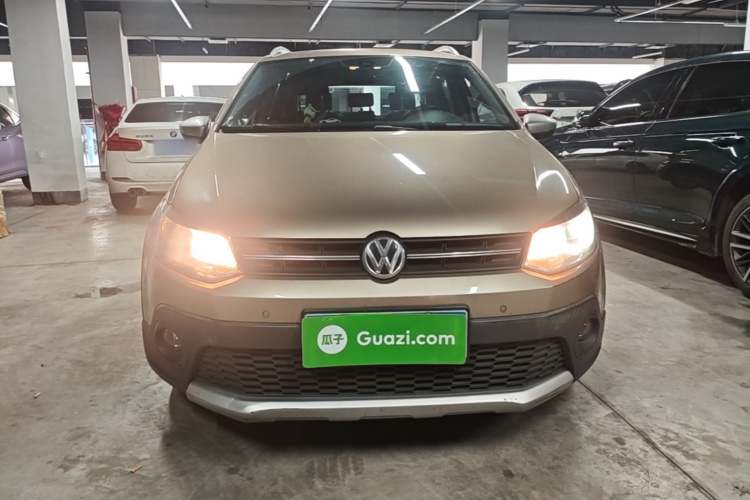 Volkswagen Polo 2015 #3 Volkswagen Polo 2015 car image #3