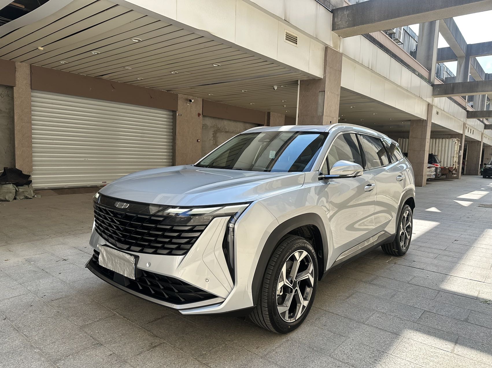 GEELY Boyue L 2024 GEELY Boyue L 2024 car image