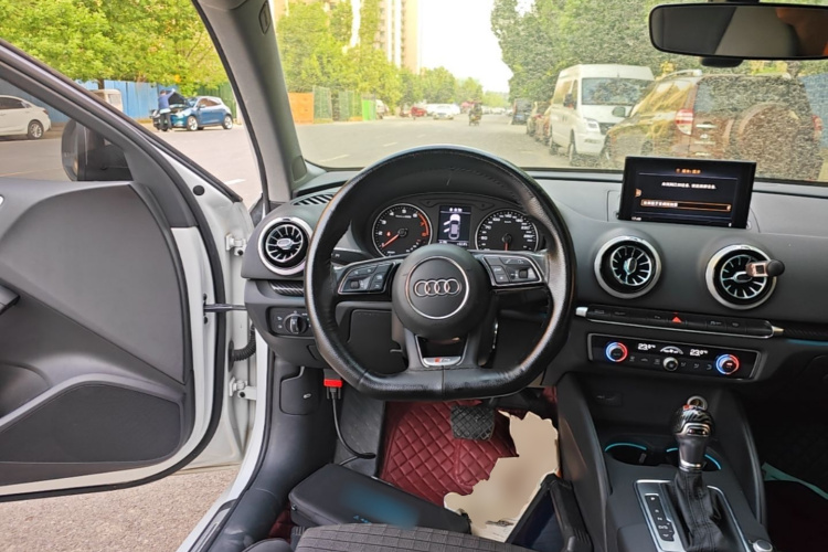 Audi A3 2019 #14 Audi A3 2019 car image #14