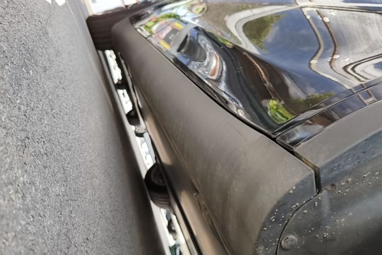 Tesla Model Y 2022 car image #26