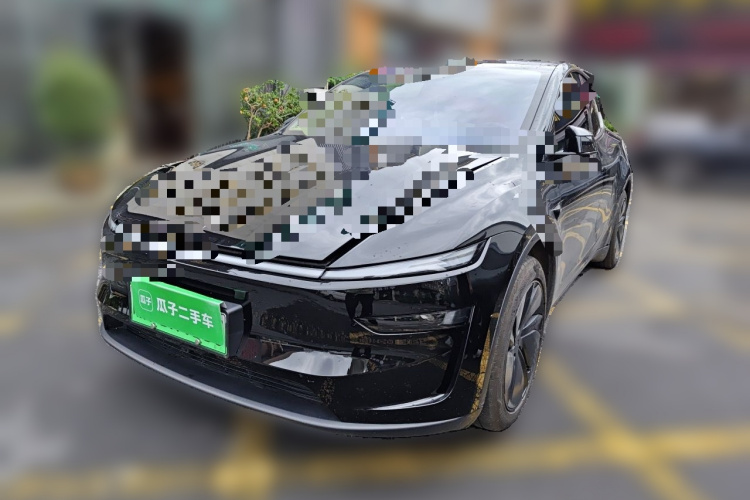 Tesla Model Y 2025 #2 Tesla Model Y 2025 car image #2