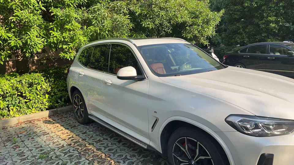 BMW X3 2022 #2 BMW X3 2022 car image #2