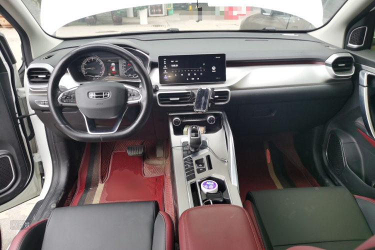GEELY Coolray 2021 car image #11