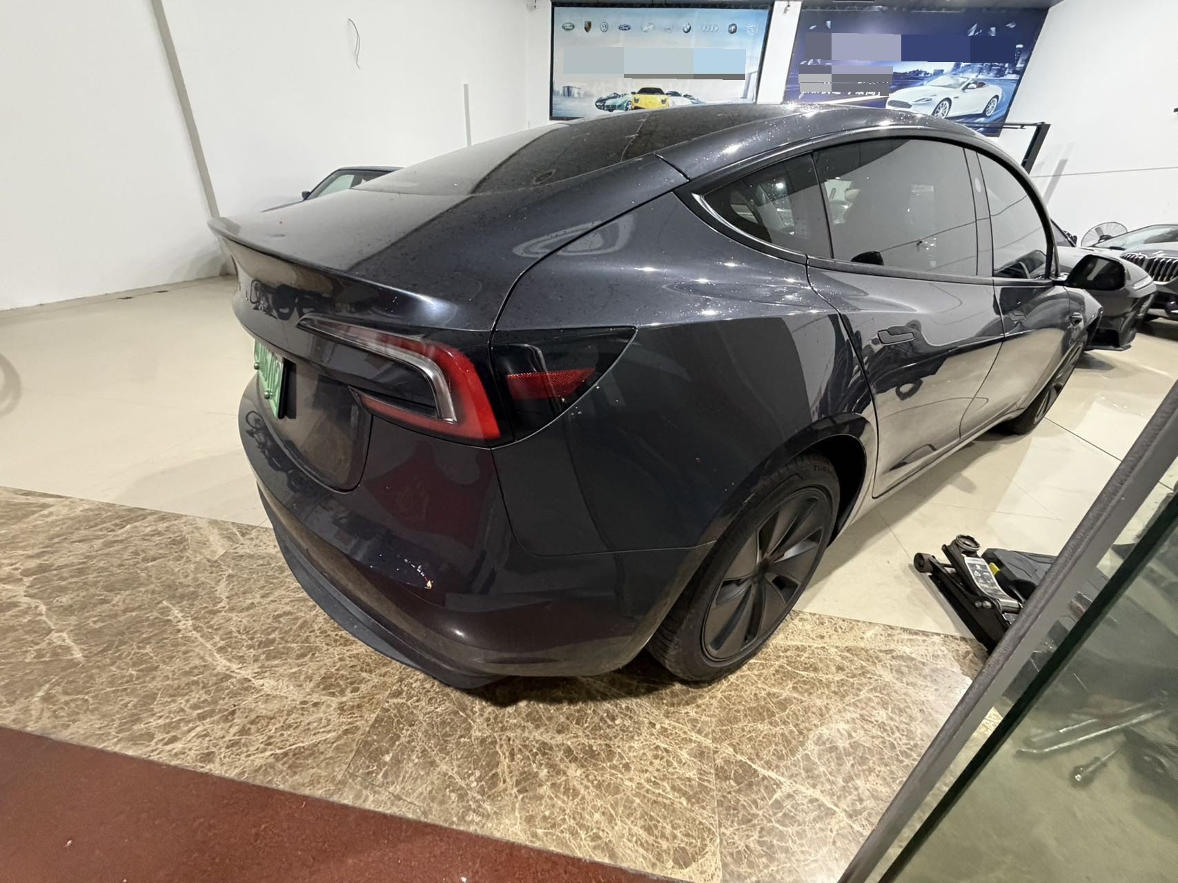 Tesla Model 3 2025 imagen de coche #6