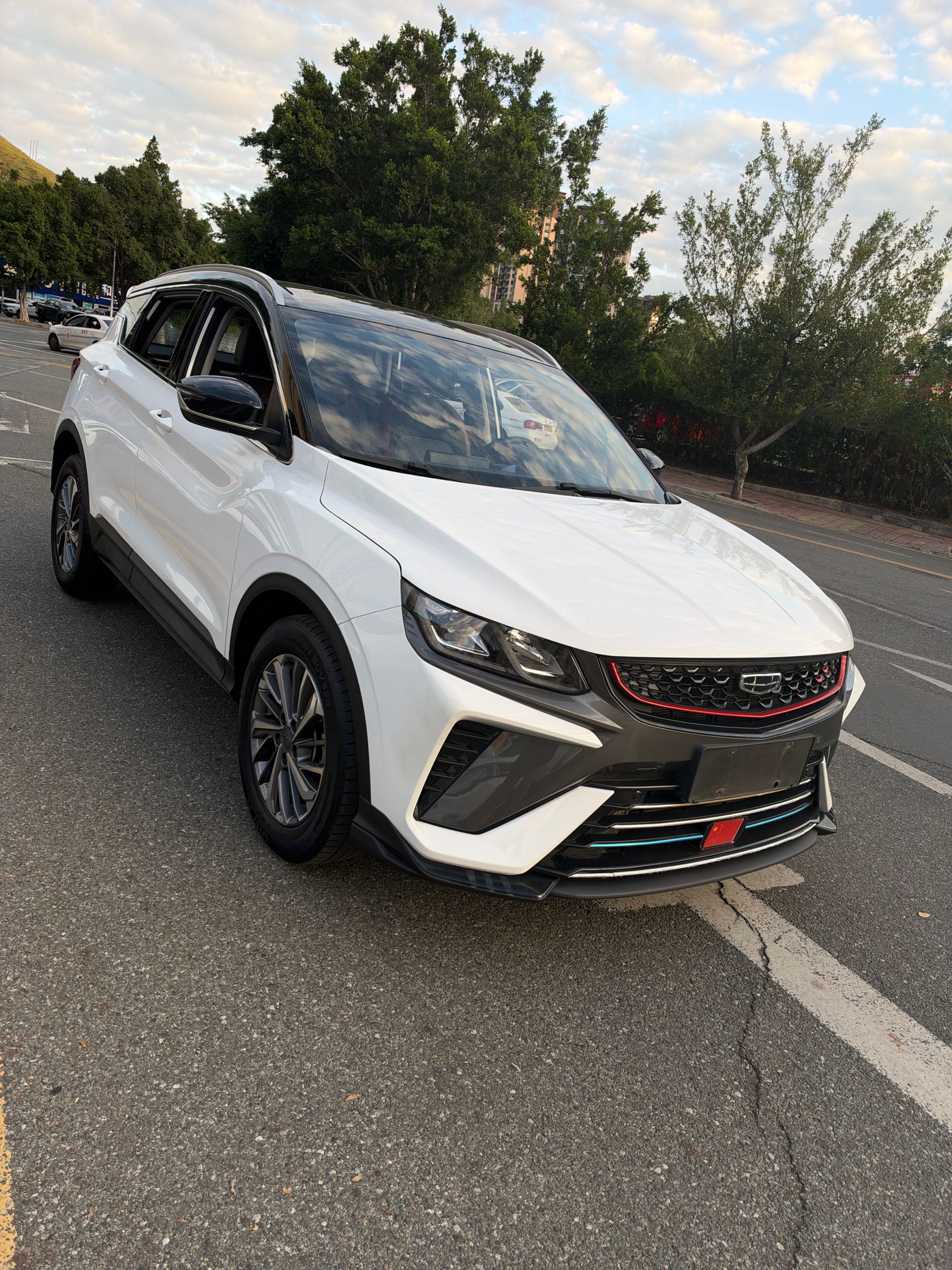 GEELY Coolray 2021 #3 GEELY Coolray 2021 car image #3