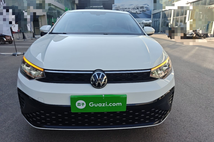 Volkswagen Lavida 2025 car image #3