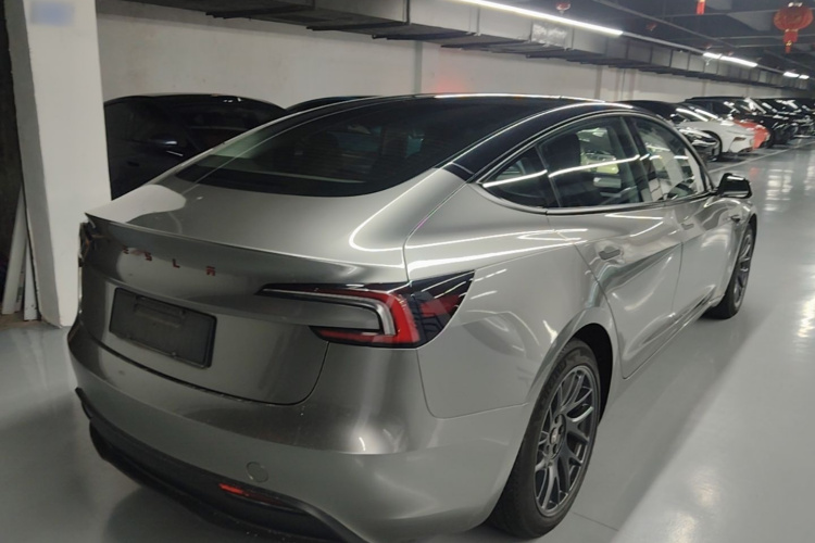 Tesla Model 3 2024 #7 Tesla Model 3 2024 car image #7