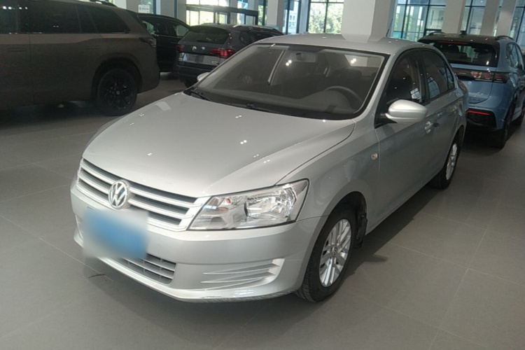 Volkswagen Santana 2015 car image #2