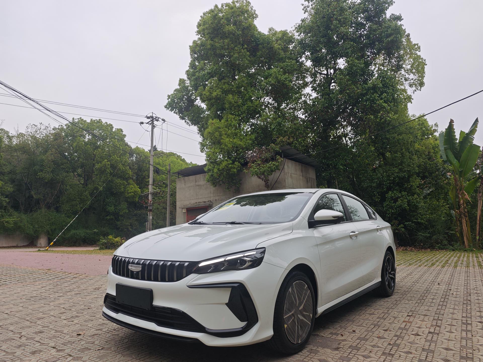 GEELY Binray 2026 GEELY Binray 2026 car image