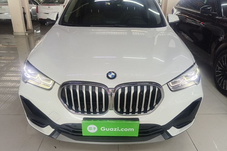 BMW X1 2021 #3 BMW X1 2021 car image #3
