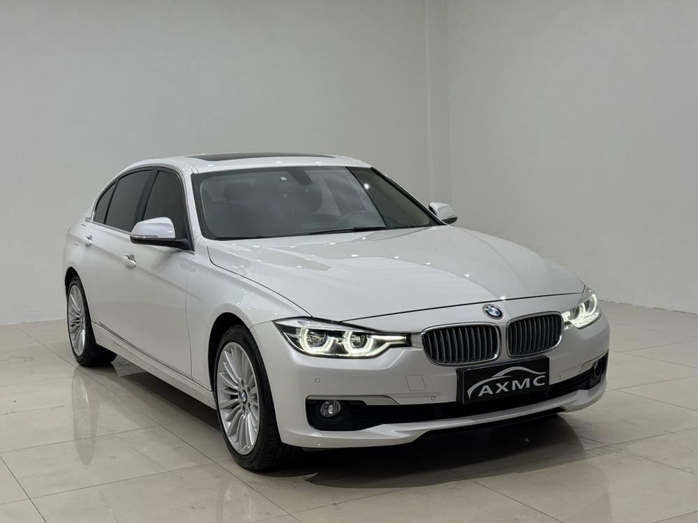 BMW 3 Series 2018 car image #3