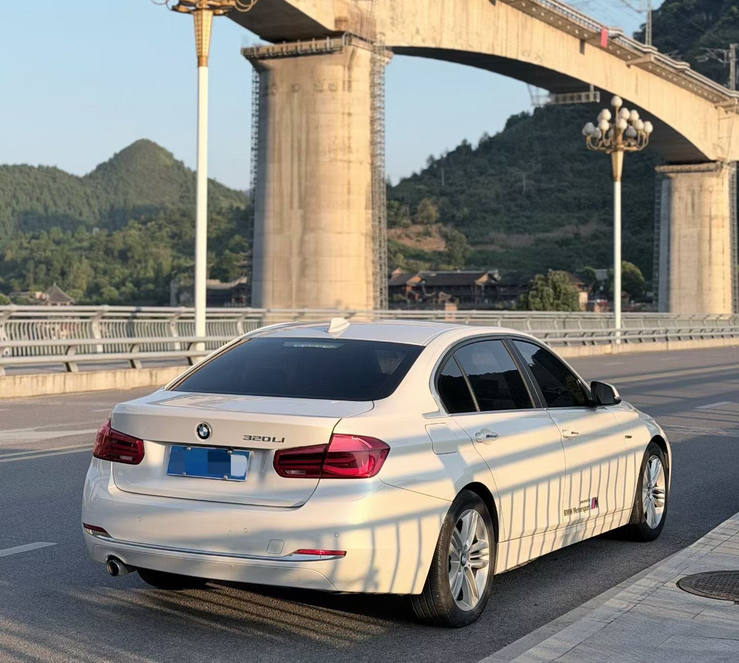 BMW 3 Series 2016 car image #6