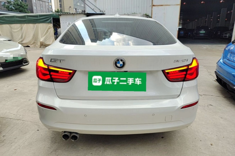 BMW 3 Series GT 2019 #4 BMW 3 Series GT 2019 صورة سيارة #4