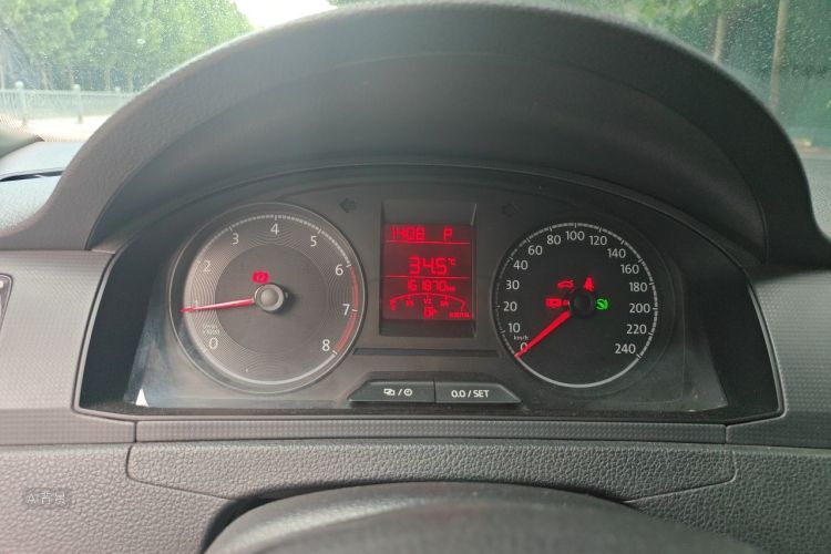 Volkswagen Santana 2020 car image #13