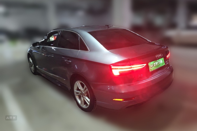 Audi A3 2019 car image #5