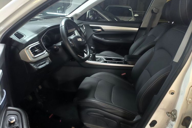 GEELY Vision X6 2021 car image #15