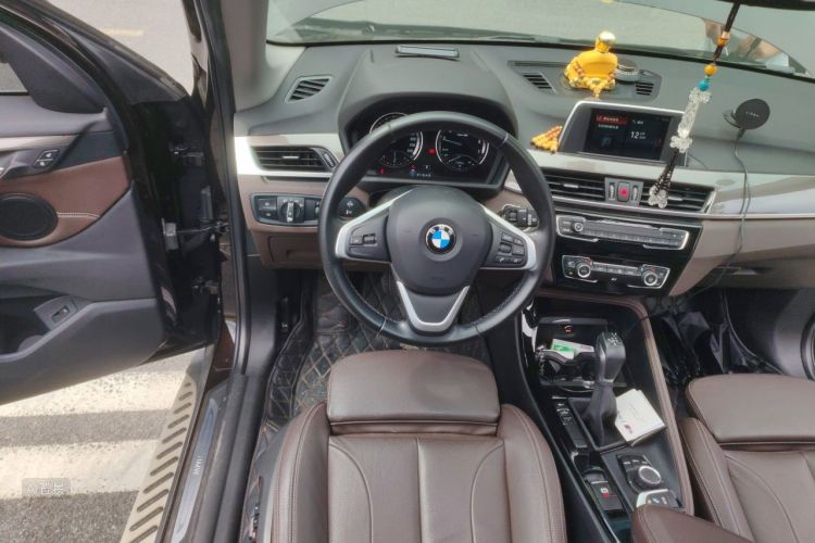 BMW X1 2018 #12 BMW X1 2018 car image #12
